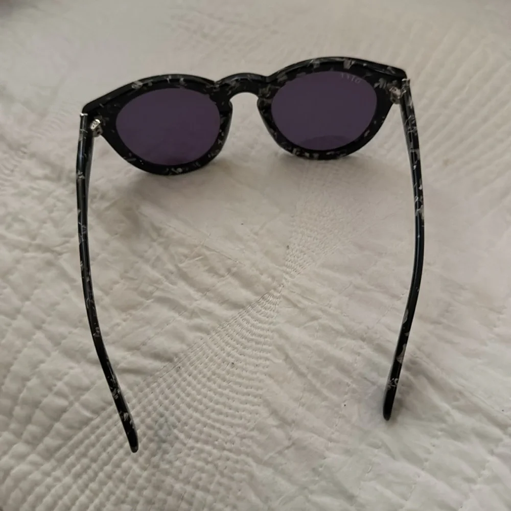 Diff Eyewear Royal Midnight Sunglasses - Picture 3 of 4
